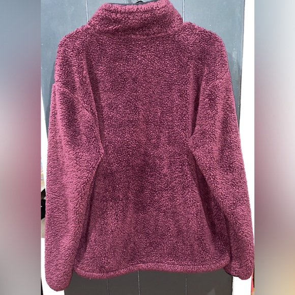 Medium Maroon Quarter Zip PINK Fleece Pullover - Picture 5 of 5